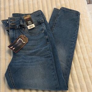 No Boundaries Classic Blue Skinny Jeans